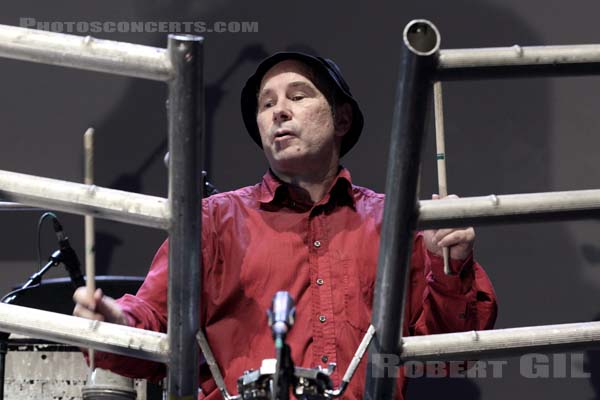 EINSTURZENDE NEUBAUTEN - 2017-05-28 - PARIS - Nef Nord - Grande Halle - Andrew Chudy